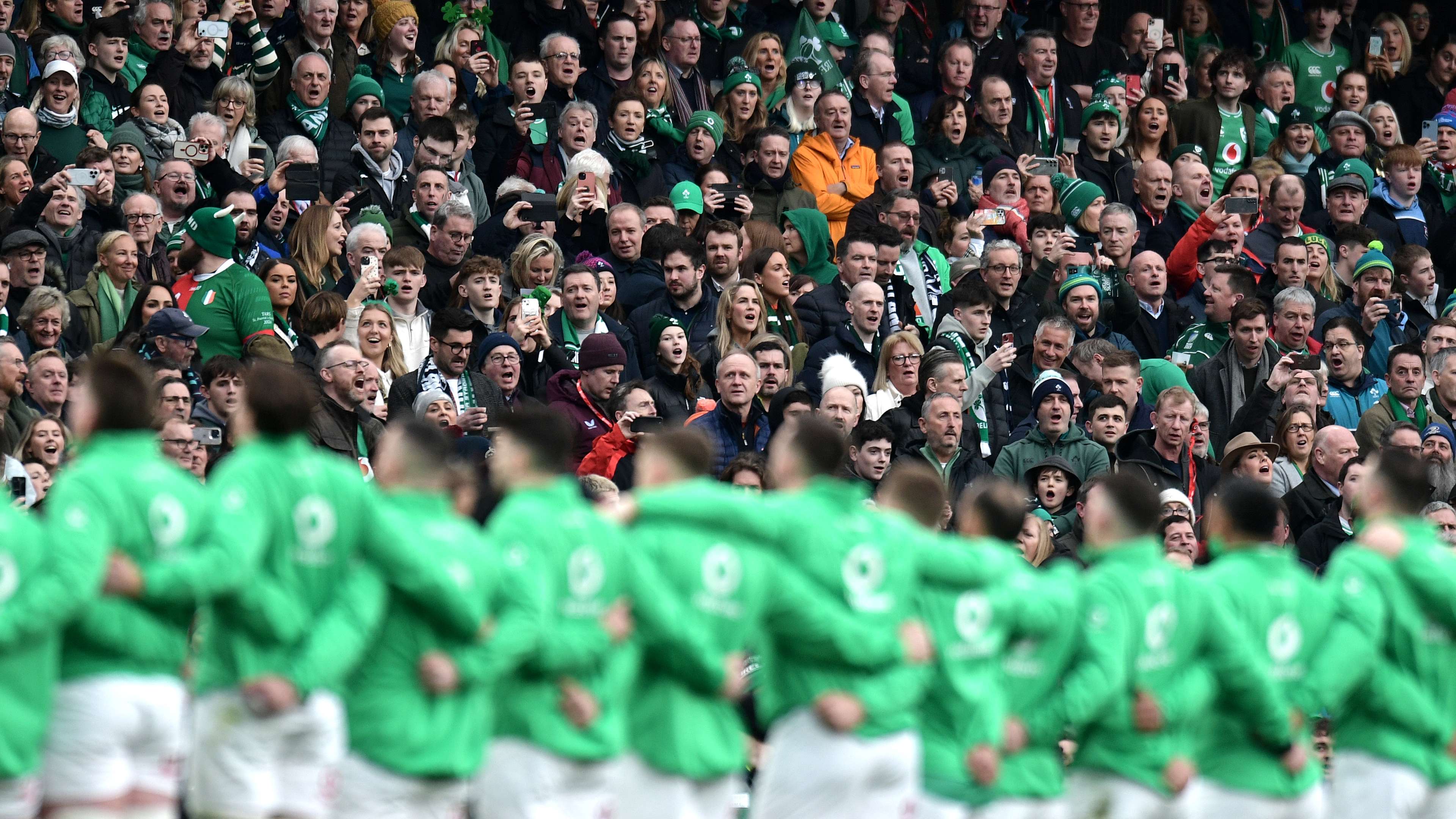 形成双前锋 形成双前锋